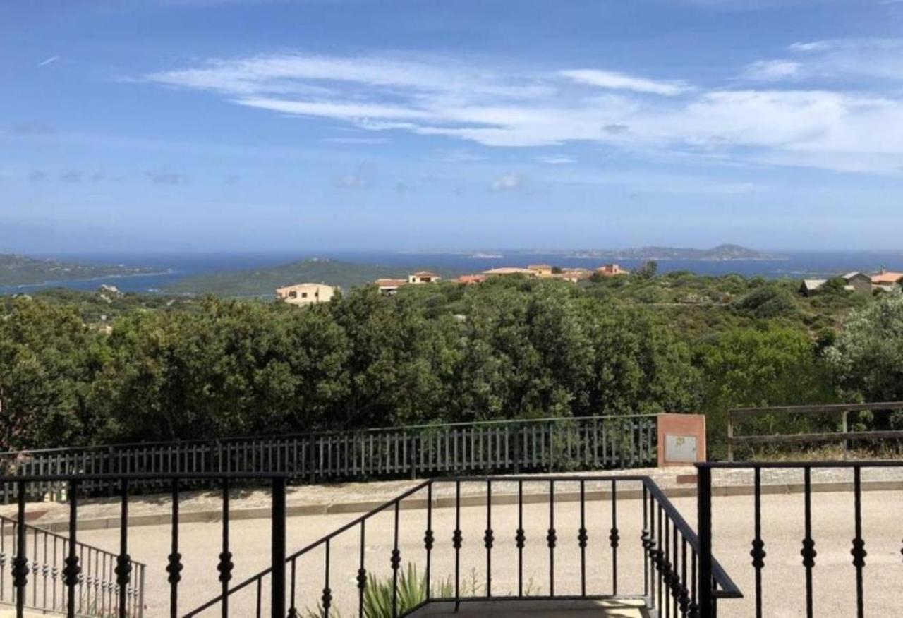 Residence Floreal San Pasquale Bagian luar foto