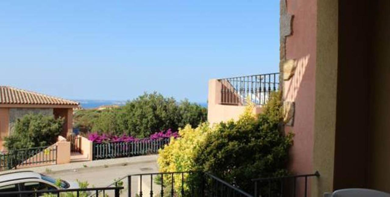 Residence Floreal San Pasquale Bagian luar foto
