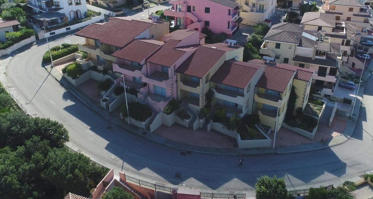 Residence Floreal San Pasquale Bagian luar foto