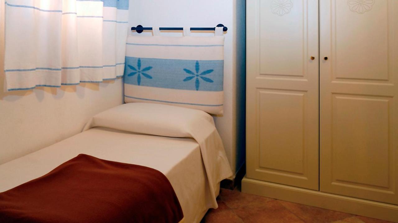 Residence Floreal San Pasquale Bagian luar foto